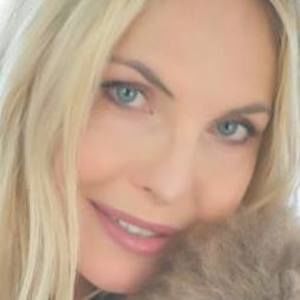 Meet your Posher, Oxana